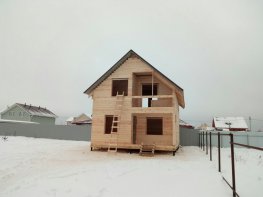 Дом из бруса с балконом -индивидуальный проект